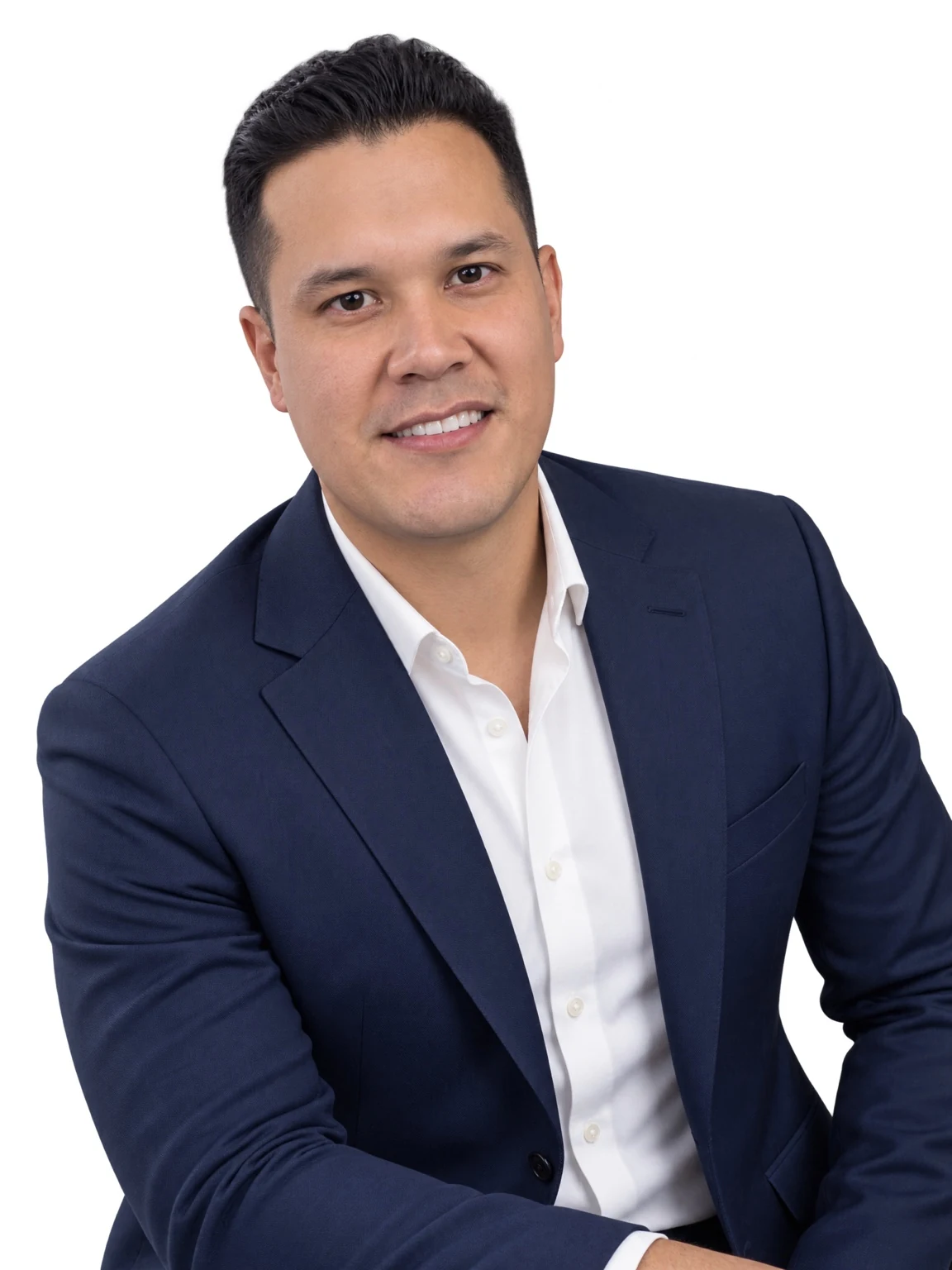 Retrato profesional de Angelo Naranjo, fundador de BAPKAIZEN